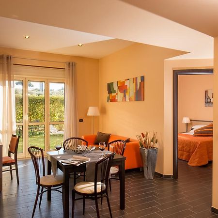 Residence Poggio Degli Ulivi Frascati Ngoại thất bức ảnh